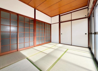 【居間・リビング】