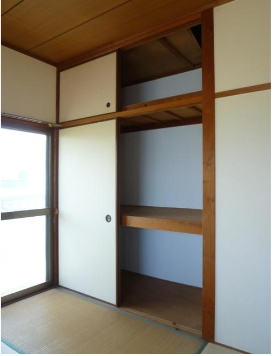 【居間・リビング】