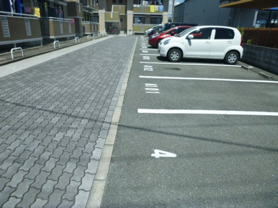 【駐車場】 | ティファニー21