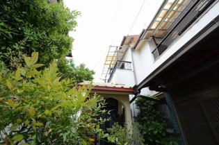 川西市新田３丁目中古テラスハウスの外観