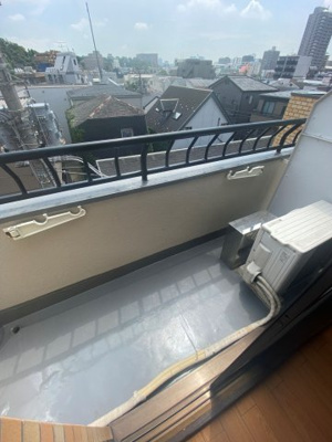  | メゾン・ド・エコルス