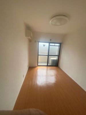  | メゾン・ド・エコルス