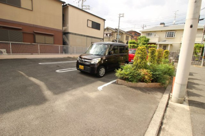 【駐車場】 | エルピーザ