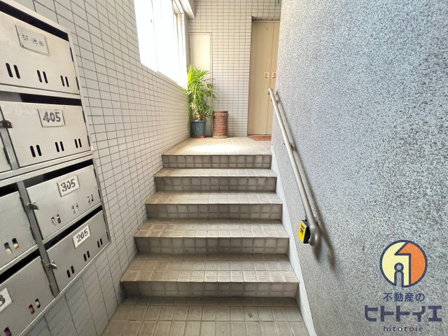 池田ビルのエントランス|エントランスです