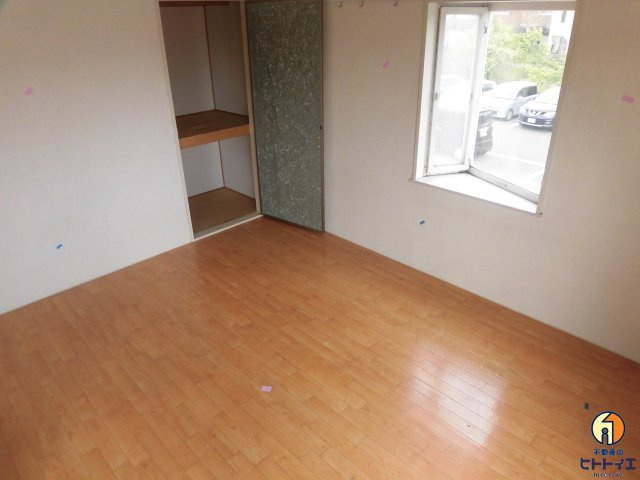 トーコクピア杉町の内装|個人の部屋や寝室として使える洋室です