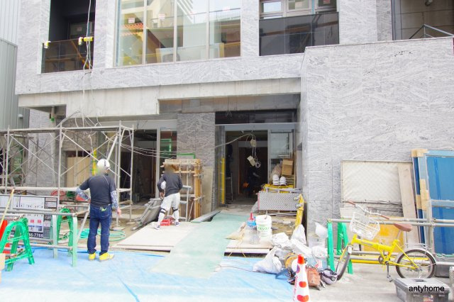 ルマージュ新町　仲介手数料のエントランス