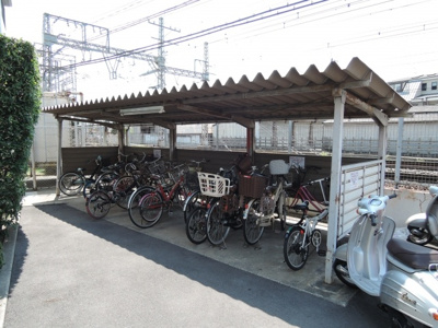 【その他共用部分】 | パルフェメゾンＯｇａｗａ | ☆屋根付き駐輪場☆