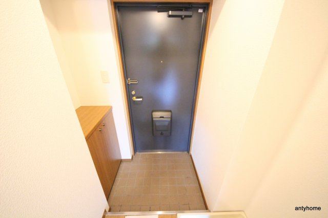 ノルデンハイムリバーサイド天神橋　仲介手数料無料の玄関