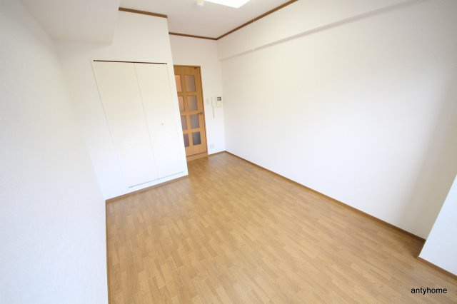 ノルデンハイムリバーサイド天神橋　仲介手数料無料の寝室