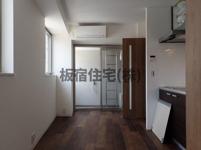 【居間・リビング】 | 高田屋久菱ビル