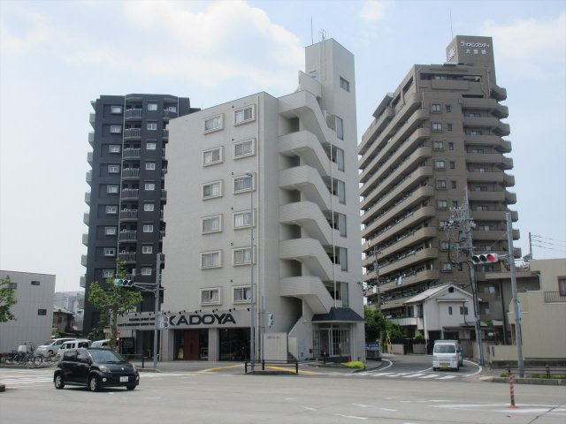 エステート19