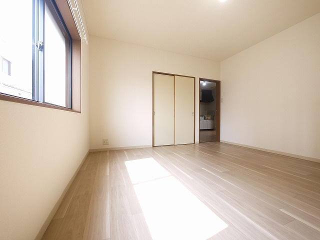 サンライズ三笠Ⅱの洋室