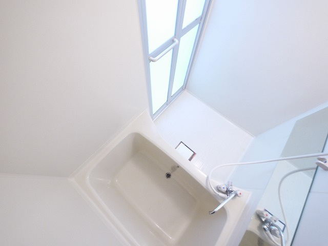 サンライズ三笠Ⅱの浴室