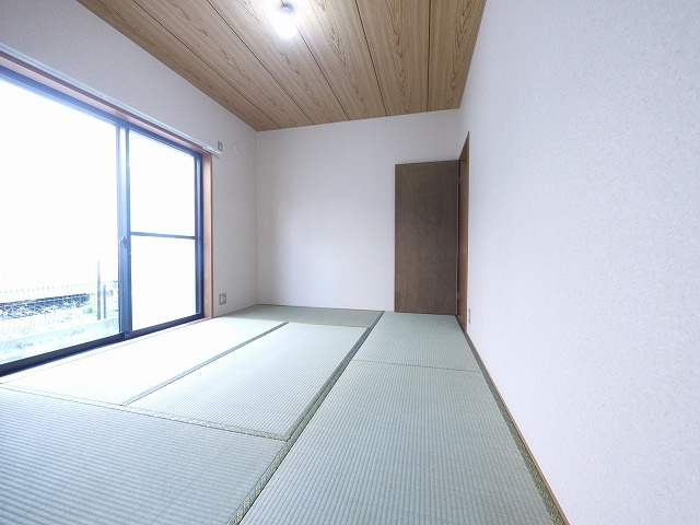 サンライズ三笠Ⅱの和室