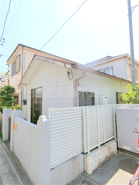 蒲田本町1丁目貸家の外観