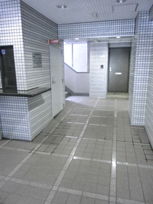 【エントランス】 | ロイヤル文の里