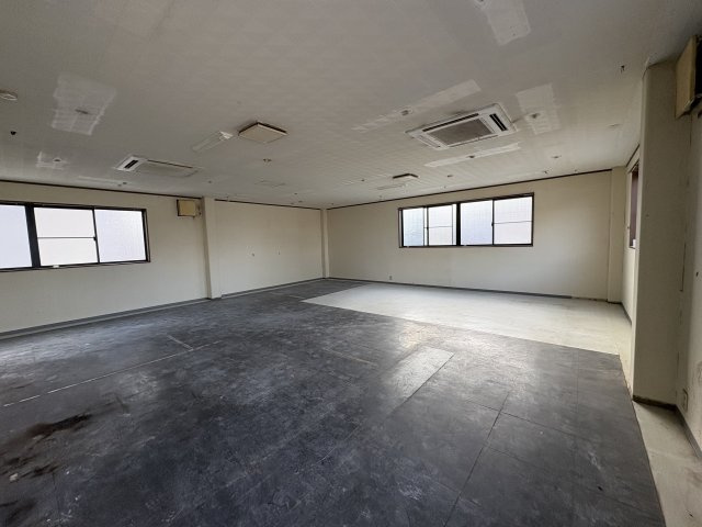  | 中原３丁目吉村店舗