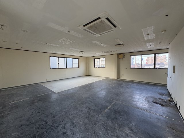  | 中原３丁目吉村店舗