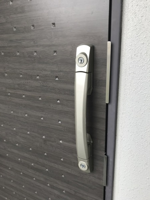 【エントランス】 | ルクソール スター | ダブルロックドア