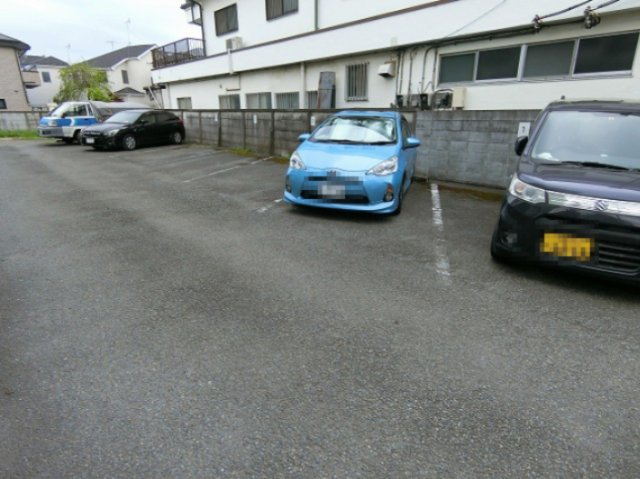 たちばなの駐車場