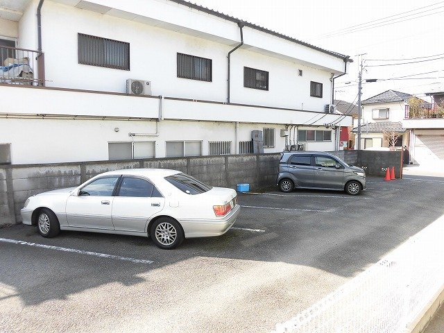 たちばなの駐車場