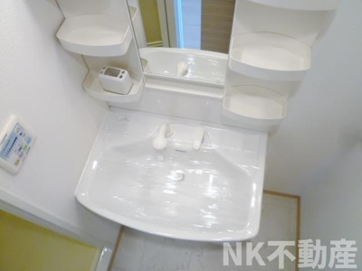 【洗面所】 | エトワールフィラント（荒本賃貸） | 広い洗面スペース