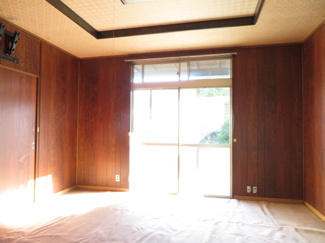 【居間・リビング】 | 柿沼邸宝木本町貸家 | 1階南西洋室