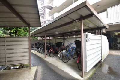 【その他共用部分】 | 妙蓮寺ハウスA棟 | 駐輪場置場です。