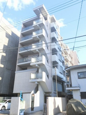 【外観】 | アクロスコート池上 | LD床暖房付で冬でも快適！家事の負担が軽減する食洗機や雨の日のお洗濯にも便利な浴室乾燥機等、充実の室内設備です♪