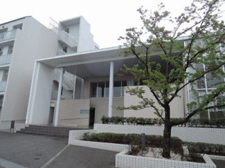 【エントランス】 | 相鉄本線「天王町」駅徒歩9分・「西横浜」駅徒歩10分、JR横須賀・新宿ライン「保土ヶ谷」駅徒歩11分、または「保土ヶ谷」駅まで専用無償シャトルバス利用可能！
