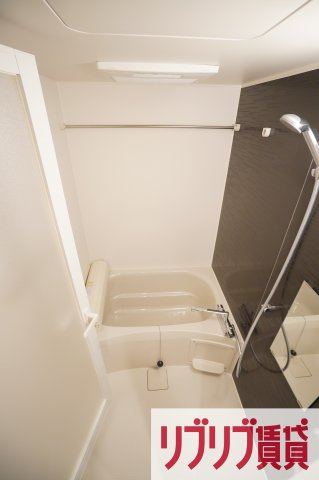 クラストガーデンⅢの浴室