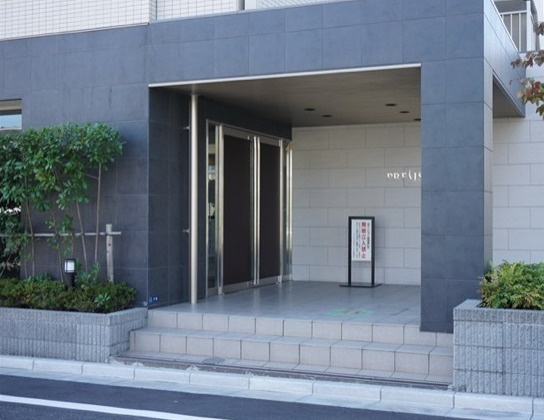 プレシス川崎シティア　（川崎区池田2丁目）のエントランス|毎日通るエントランスはこのようになっています