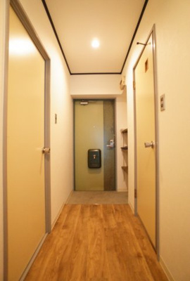 【玄関】 | ナビオ神戸 | 玄関