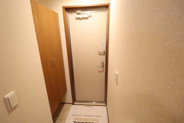 スカイパレットＡの玄関