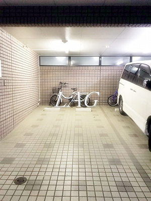 【駐車場】 | パークアヴェニュー新宿西 | 駐車場です。