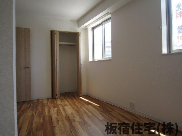 【居間・リビング】 | 高田屋久菱ビル