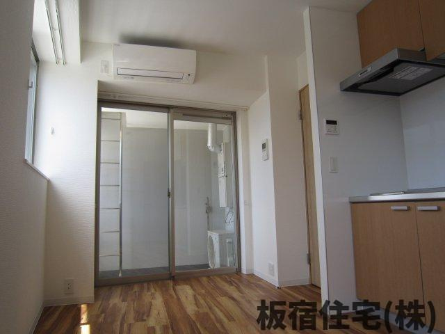 【居間・リビング】 | 高田屋久菱ビル