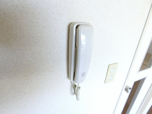 サニーハイツショウワのセキュリティ|同物件別部屋イメージ写真