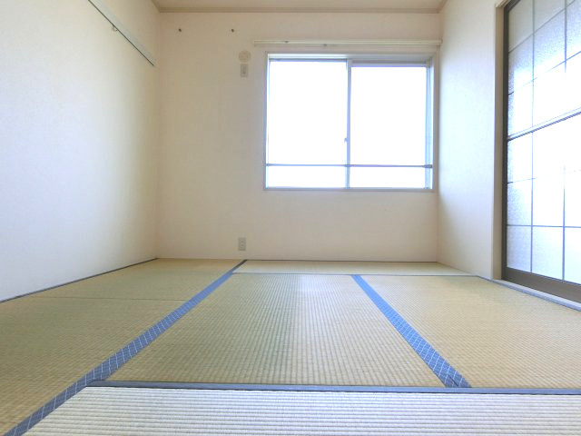 サニーハイツショウワの和室