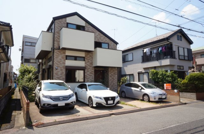 【外観】 | 篠崎駅11分　上篠崎3丁目戸建 | 車3台駐車可能！