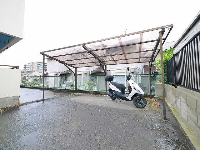 松谷ハイツのその他共用部分|駐輪場完備