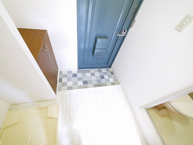 松谷ハイツの玄関|きれいな玄関です