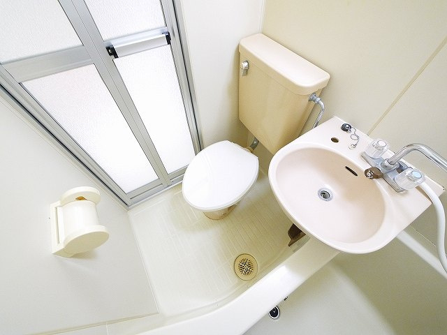 松谷ハイツのトイレ|清潔感のあるトイレです