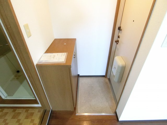 SNTハウスの玄関