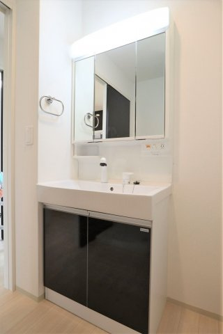 ムーンリバーBの独立洗面台