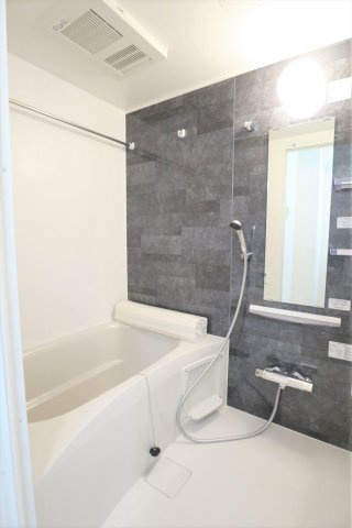 ムーンリバーBの浴室