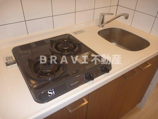 アーデン谷町　BRAVI不動産のキッチン|使いやすいキッチンです