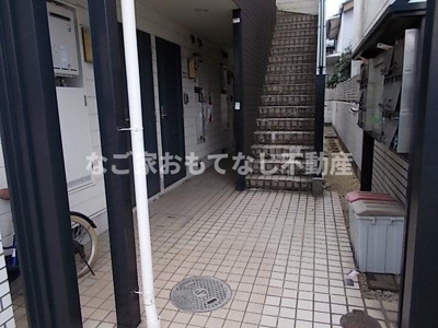 【エントランス】 | Sol　Vino平田