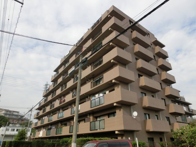 メイツ川越岸町の外観