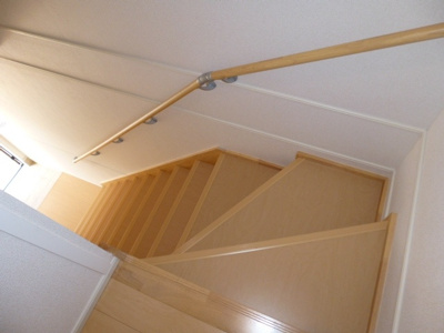 【その他】 | アルモニー倉敷Ⅲ | 階段